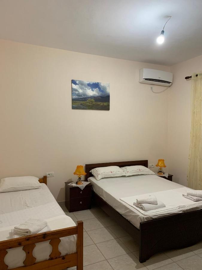 Ylli Cunaj Apartments Saranda Extérieur photo