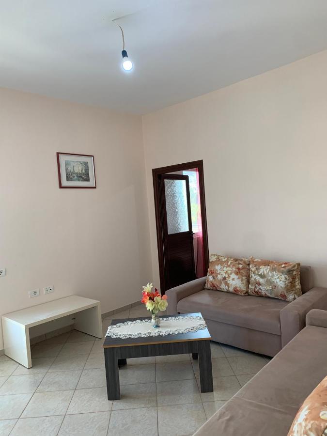 Ylli Cunaj Apartments Saranda Extérieur photo