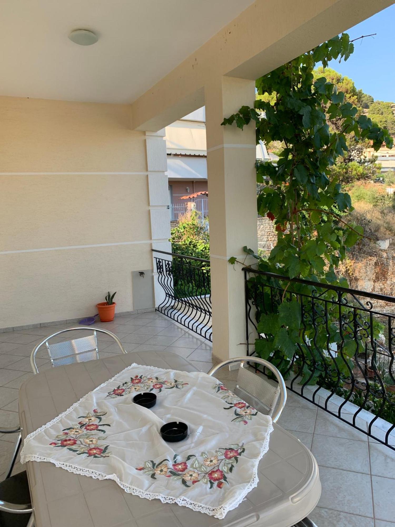 Ylli Cunaj Apartments Saranda Extérieur photo