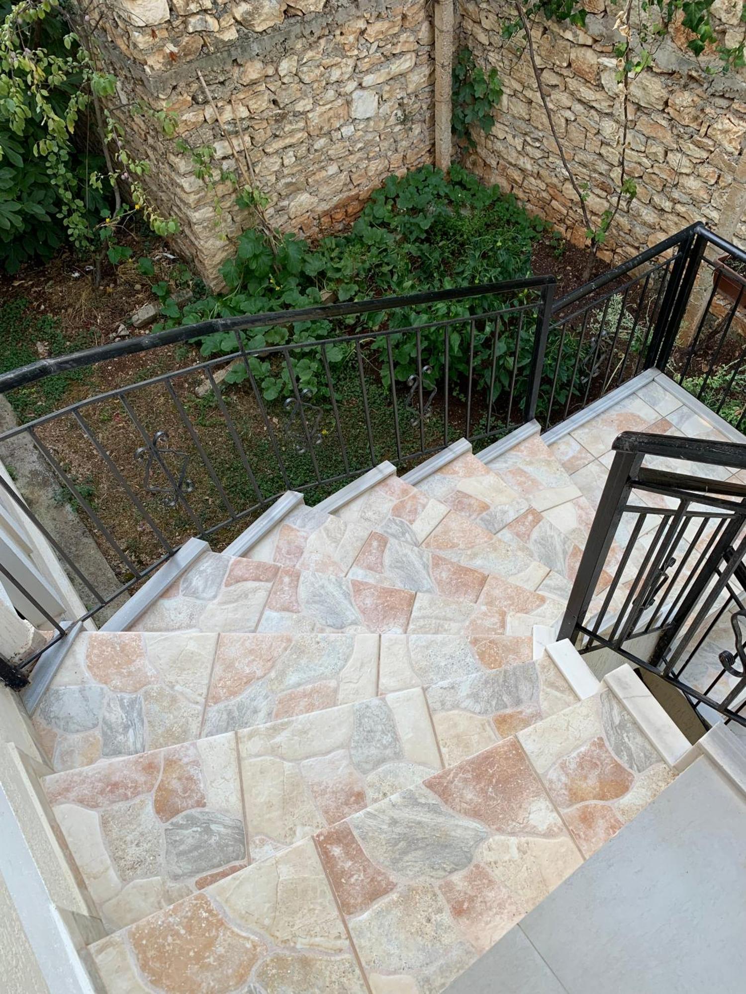Ylli Cunaj Apartments Saranda Extérieur photo